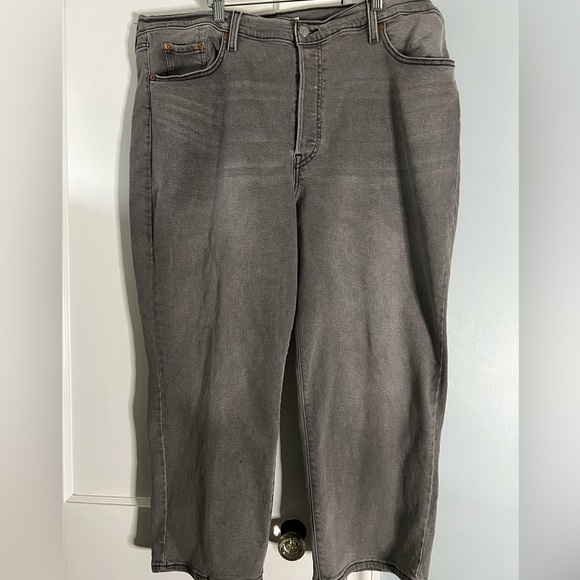 Levi’s Ribcage Straight Ankle - Picture 2 of 11